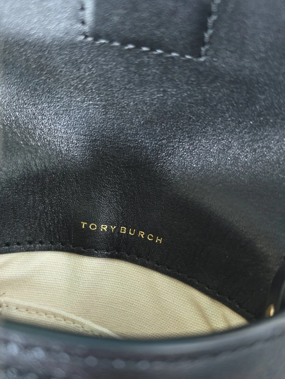 Tory Burch Miller Leather Smartphone Crossbody